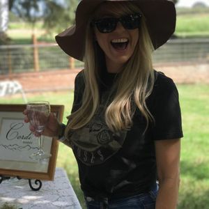 Meet your Posher, Cyndy